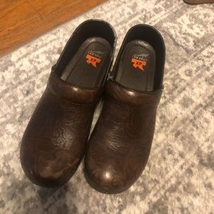 Dansko clogs XP size 41